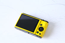 Load image into Gallery viewer, CASIO EX-ZR1100【希少❗️】【完動品】状態◎▪️オールドコンデジ▪️デジタルカメラ
