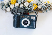 Load image into Gallery viewer, 【現場で活躍した名機📸】Konica 現場監督｜タフな全自動フィルムカメラ｜完動品
