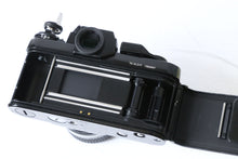 Load image into Gallery viewer, Nikon F3【Nikon認定修理店にてオーバーホール済み✨】【完動品】状態◎
