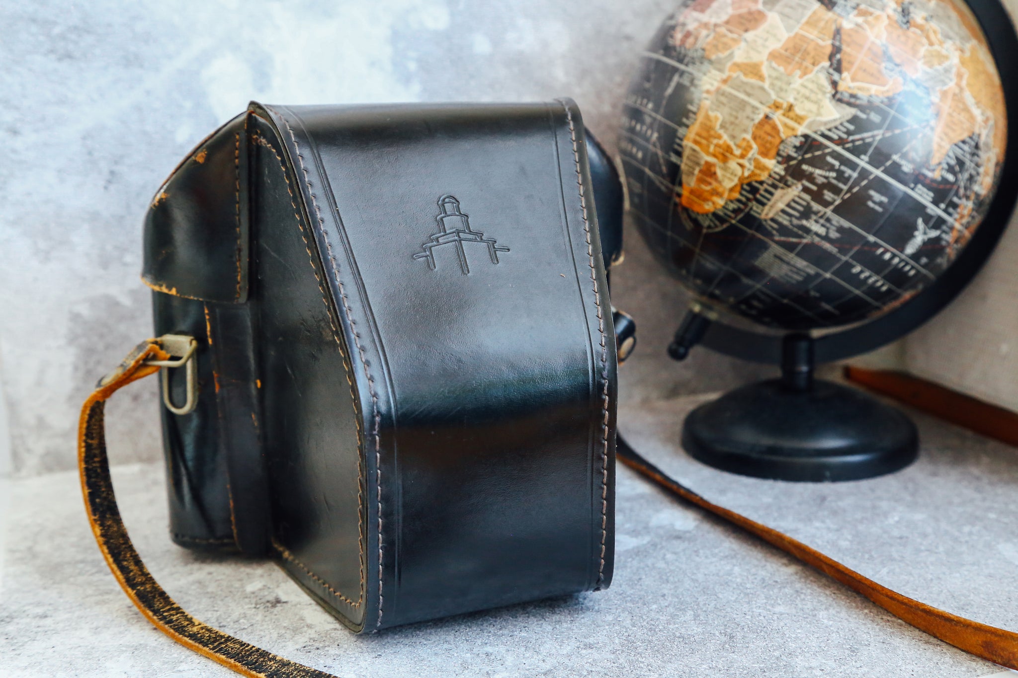 PENTACON 6 TLルーファスカラー用手づくり本革ハーフカメラケースバッグカバー PENTACON Six TL Diagonal Black  希少❗️完動品実写済み