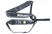 画像をギャラリービューアに読み込む, Nikon FE2 &amp; Ai-S 50mm F1.4【完動品/希少✨】ブラックボディ｜状態◎ 王道フィルム一眼レフ📸
