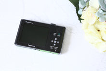 Load image into Gallery viewer, Panasonic Lumix DMC-FP1GR【希少❗️】【完動品】▪️オールドコンデジ▪️デジタルカメラ
