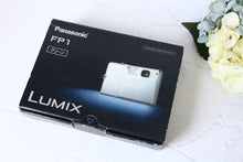 Load image into Gallery viewer, Panasonic Lumix DMC-FP1GR【希少❗️】【完動品】▪️オールドコンデジ▪️デジタルカメラ
