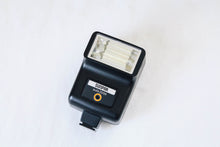 Load image into Gallery viewer, 【SANPAK Auto20SR】完動品・美品✨フラッシュ・ストロボ
