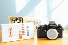 画像をギャラリービューアに読み込む, Nikon F3 HP 【完動品】【美品✨】Nikonサービス点検済み
