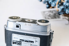 Load image into Gallery viewer, Kodak Signet 35【動作品/希少✨】ミッキーマウスカメラ📸エクターレンズ🎞️電池不要クラシック機
