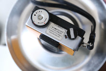 Load image into Gallery viewer, 【お客様オーダー】 RICOH AUTO HALF E2 ゴールドブラウン🟠ハーフカメラ📷
