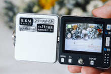 Load image into Gallery viewer, 希少❗️PENTAX OPTIO X 📷❗️画面が動く！近未来的なデザイン✨極上美品・CCD搭載・完動品【オールドデジカメ】
