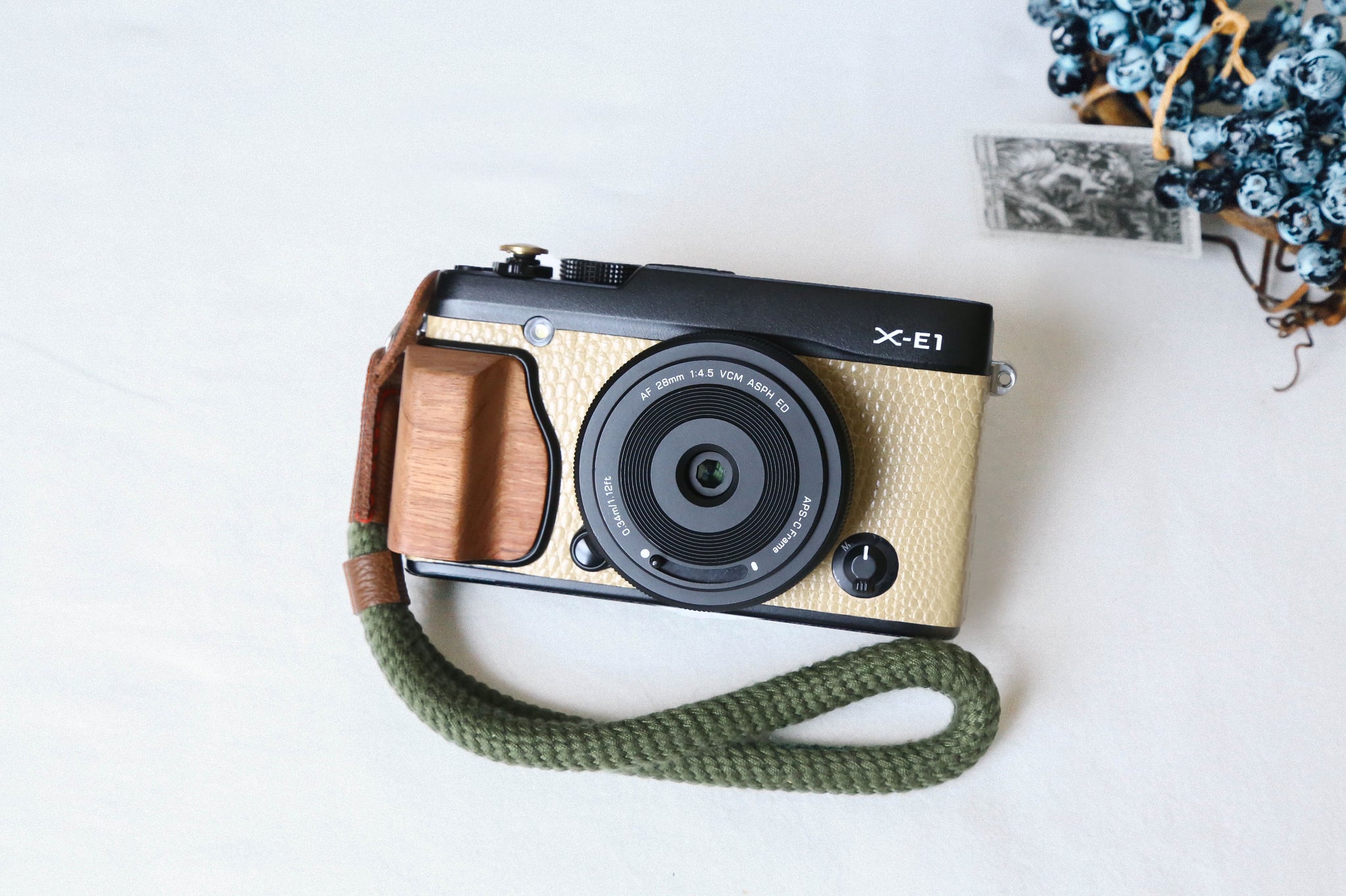 【美品】INSIGNIA NS-DSC1112 コンデジ レトロ Yahoo!オークション - 【シャッターOK】 INSIGNIA NS-DSC1112SL-JP コ