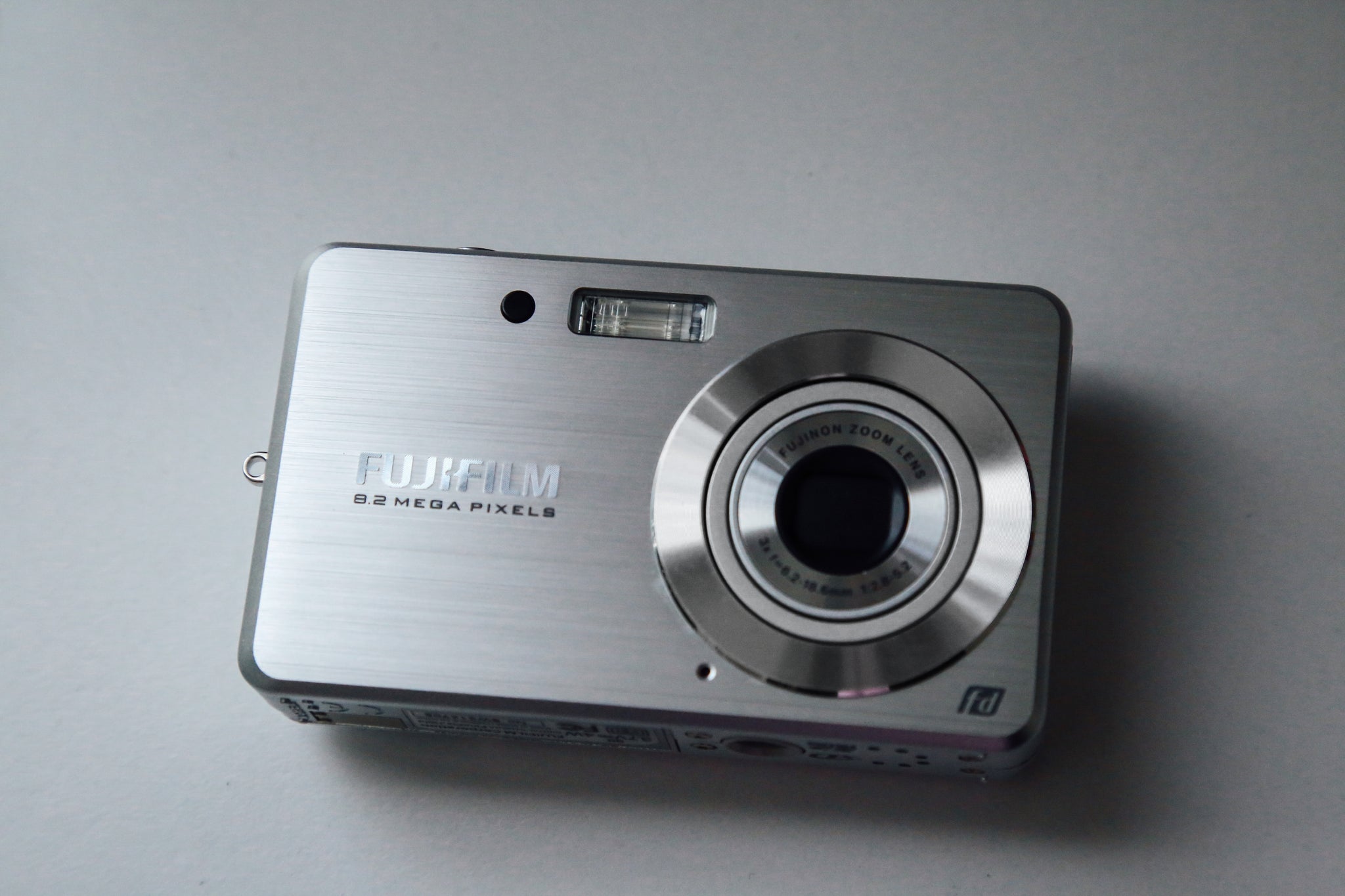 正規品正規販売店 FUJIFILM FINEPIX J15fd デジカメ デジタルカメラ 