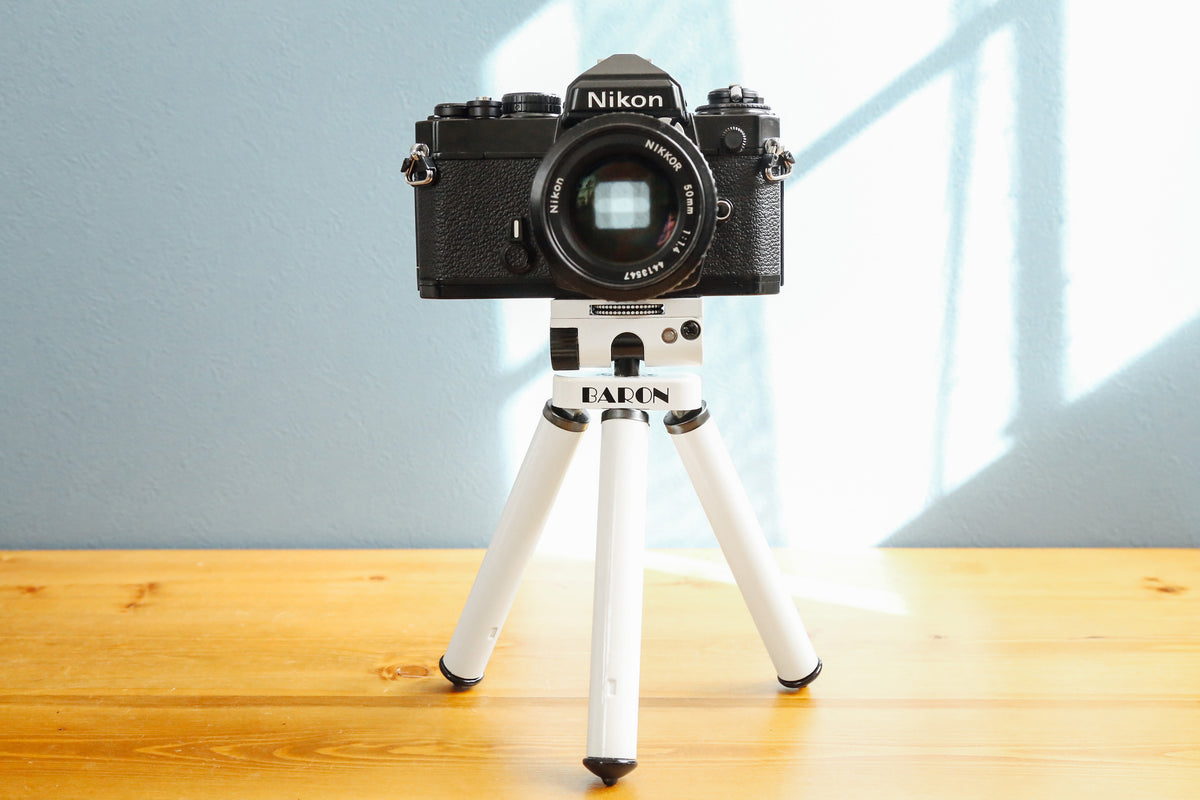 King BARON 高級小型三脚 ホワイト【未使用品】 – Ein Camera