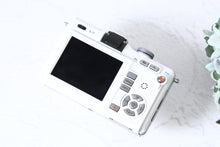 Load image into Gallery viewer, OLYMPUS PEN E-PL1【完動品】【実写済み❗️】▪️オールドコンデジ▪️デジタル一眼ミラーレスカメラ
