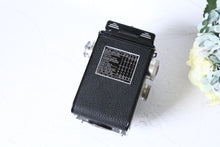 Load image into Gallery viewer, ROLLEICORD IIIX【完動品】【実写済み❗️】中判カメラ
