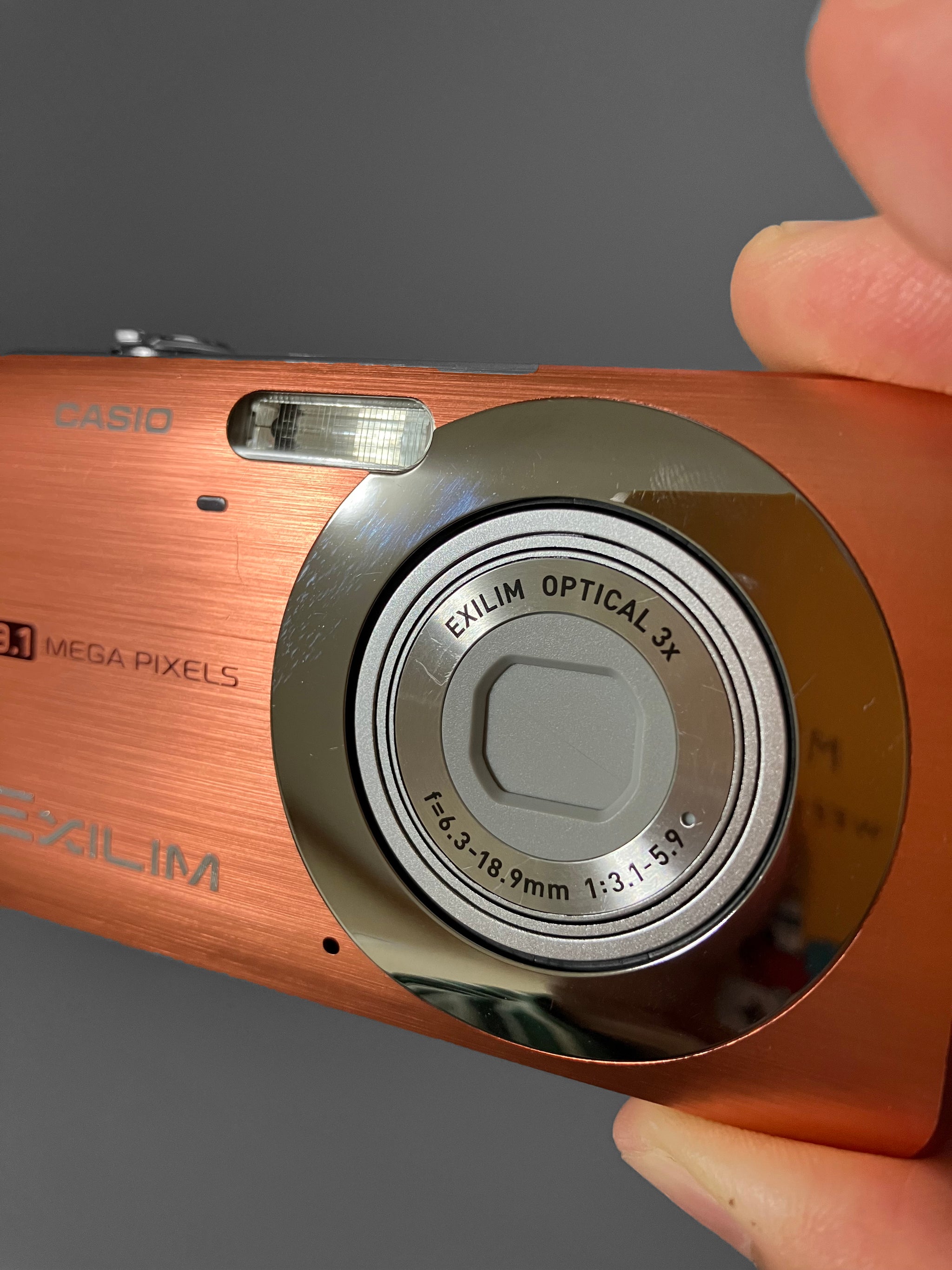 CASIO EXILIM EX-Z85 デジタルカメラ 動作確認済み - メルカリ