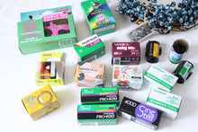 画像をギャラリービューアに読み込む, 期限切れフィルム 各種｜格安〜レアまで📸 冷蔵保存品 35mm/ポジ/中判対応
