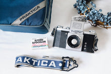 Load image into Gallery viewer, Praktiflex FX &amp; Carl Zeiss Jena Tessar 50mm F2.8｜希少❗️上から覗くウエストレベル一眼レフ✨【完動品】
