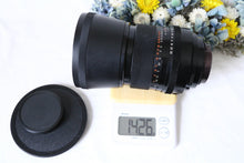 Load image into Gallery viewer, Carl Zeiss JENA SONNAR 180mm F2.8 MC /PENTACON SIXマウントレンズ【完動品】【希少❗️】
