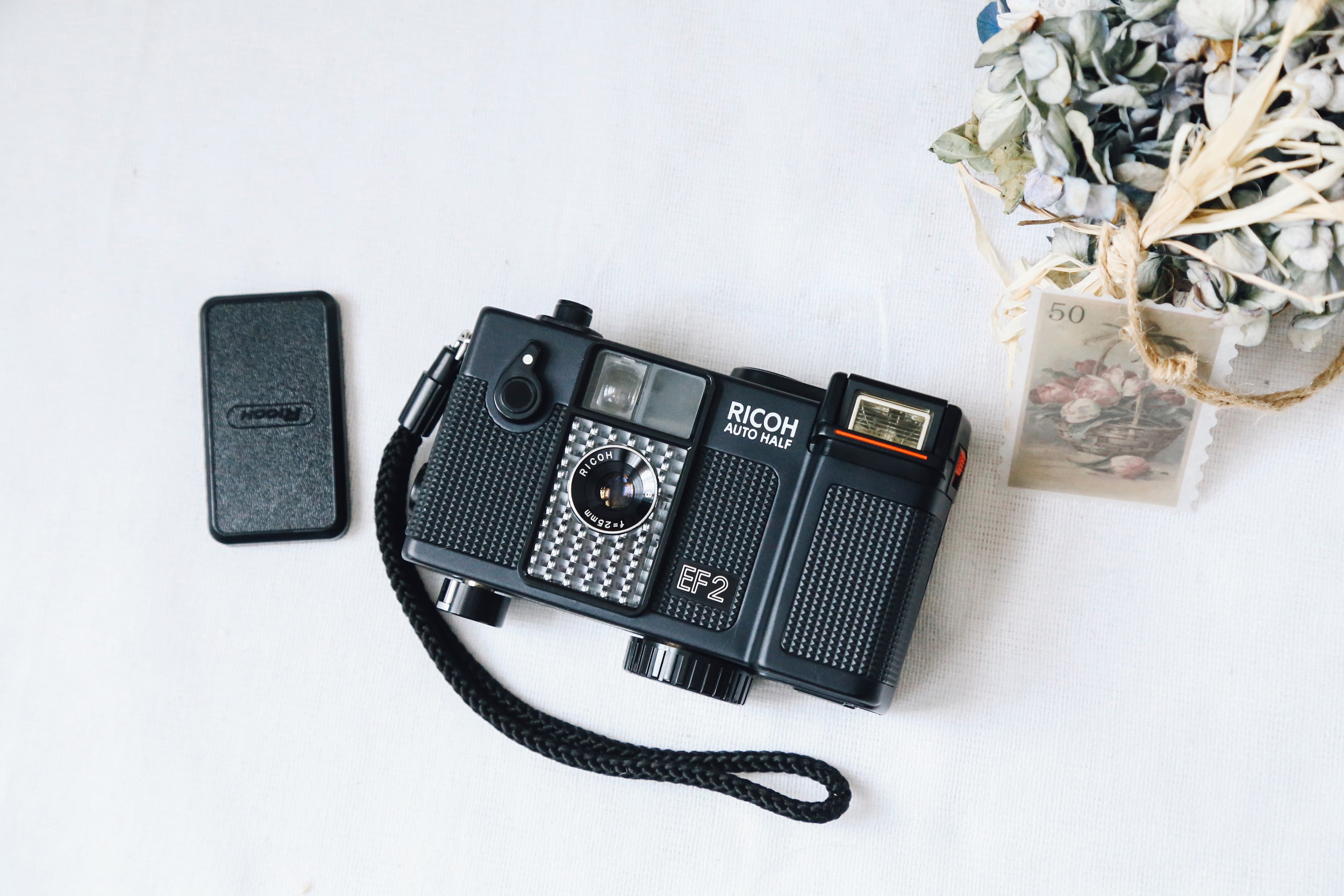 RICOH AUTO HALF EF2【完動品】フラッシュ付きハーフカメラ – Ein Camera