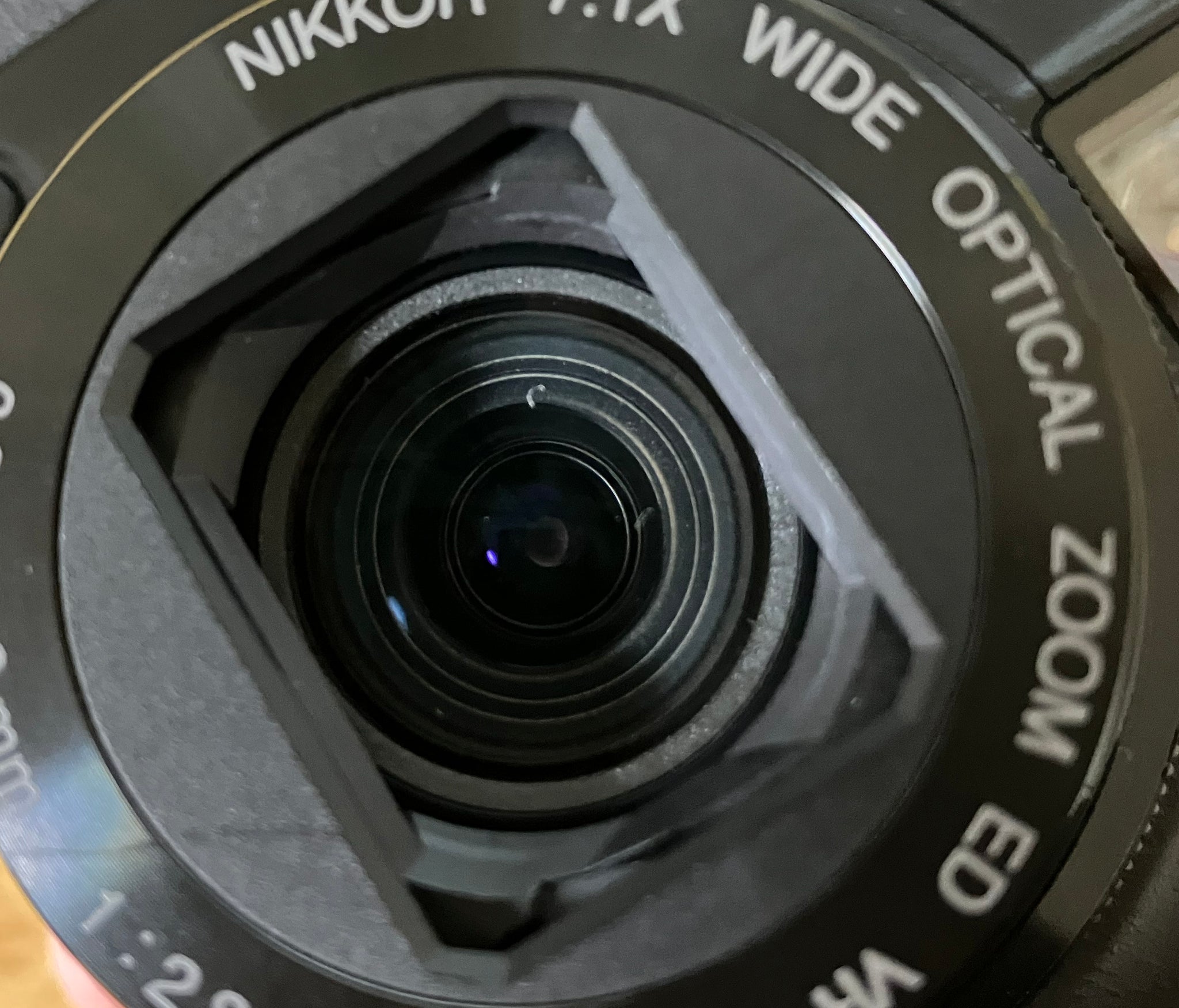 Nikon COOLPIX P7100コンパクトデジタルカメラ　ジャンク品 ニコン 中古 1年保証 美品 Nikon COOLPIX P7100 : Premier
