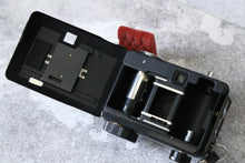 Load image into Gallery viewer, RICOH AUTO HALF S &amp; SE フルオーダーカスタム【完動品】▪️ハーフカメラ
