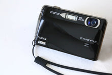 画像をギャラリービューアに読み込む, FUJIFILM FinePix Z700EXR ブラック【完動品】▪️CCDオールドコンデジ▪️タッチパネル搭載📱
