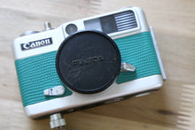 Load image into Gallery viewer, Canon Demi EE-17 グリーンリザード🐊【完動品】▪️オリジナル革張り替え▪️ハーフカメラ

