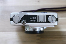 Load image into Gallery viewer, Canon Demi EE-17 グリーンリザード🐊【完動品】▪️オリジナル革張り替え▪️ハーフカメラ
