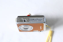 画像をギャラリービューアに読み込む, FUJIFILM FinePix V10 オレンジ【完動品/美品✨】レトロゲーム搭載🚀▪️CCDオールドコンデジ
