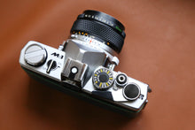 画像をギャラリービューアに読み込む, お客様革オーダー Green tourmaline🔹 OLYMPUS M-1 &amp; 50mm F1.4【完動品/希少✨】
