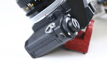 Load image into Gallery viewer, Canon New F-1 アイレベル &amp; FD 50mm F1.4 S.S.C.【完動品/超希少美品✨】▪️実写済み▪️Canon最高峰フィルム一眼
