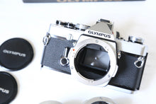 Load image into Gallery viewer, OLYMPUS OM-1 28mmF3.5 &amp; 50mmF1.8 2レンズセット【完動品/美品】
