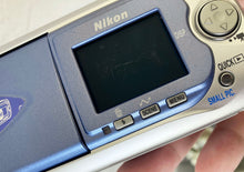 画像をギャラリービューアに読み込む, Nikon Coolpix2500【完動品】▪️オールドコンデジ▪️デジタルカメラ
