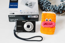 Load image into Gallery viewer, SONY DSC-W550 ブラック【完動品/美品✨】CCDオールドコンデジ
