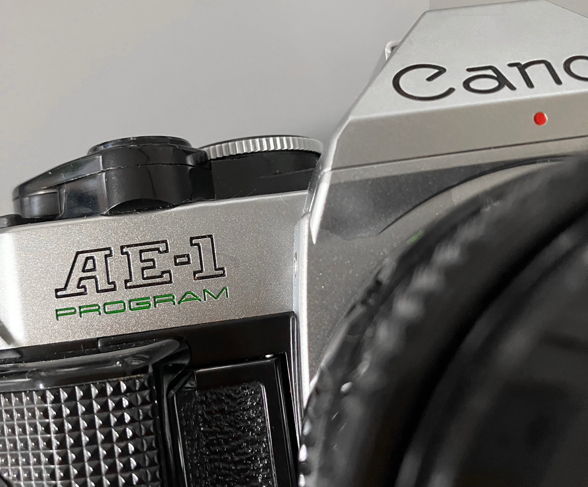 Canon AE-1PROGRAM [Finally working item] – Ein Camera