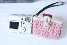 Load image into Gallery viewer, MINOLTA DiMAGE X20【完動品✨】CCD📸単三電池対応オールドコンデジ
