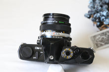 Load image into Gallery viewer, OLYMPUS OM-1 希少ブラックボディ【完動品/美品✨】
