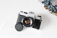 画像をギャラリービューアに読み込む, PENTAX SPF【動作品/美品✨】一眼レフフィルムカメラの名機！Takumar 55mm F1.8
