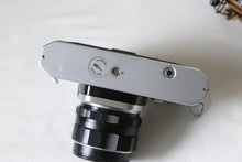 画像をギャラリービューアに読み込む, PENTAX SPF【動作品/美品✨】一眼レフフィルムカメラの名機！Takumar 55mm F1.8
