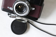 Load image into Gallery viewer, Canon Demi EE-17 🍒喫茶店のアメリカンチェリー【完動品/美品✨】Canonの名機 ハーフカメラ
