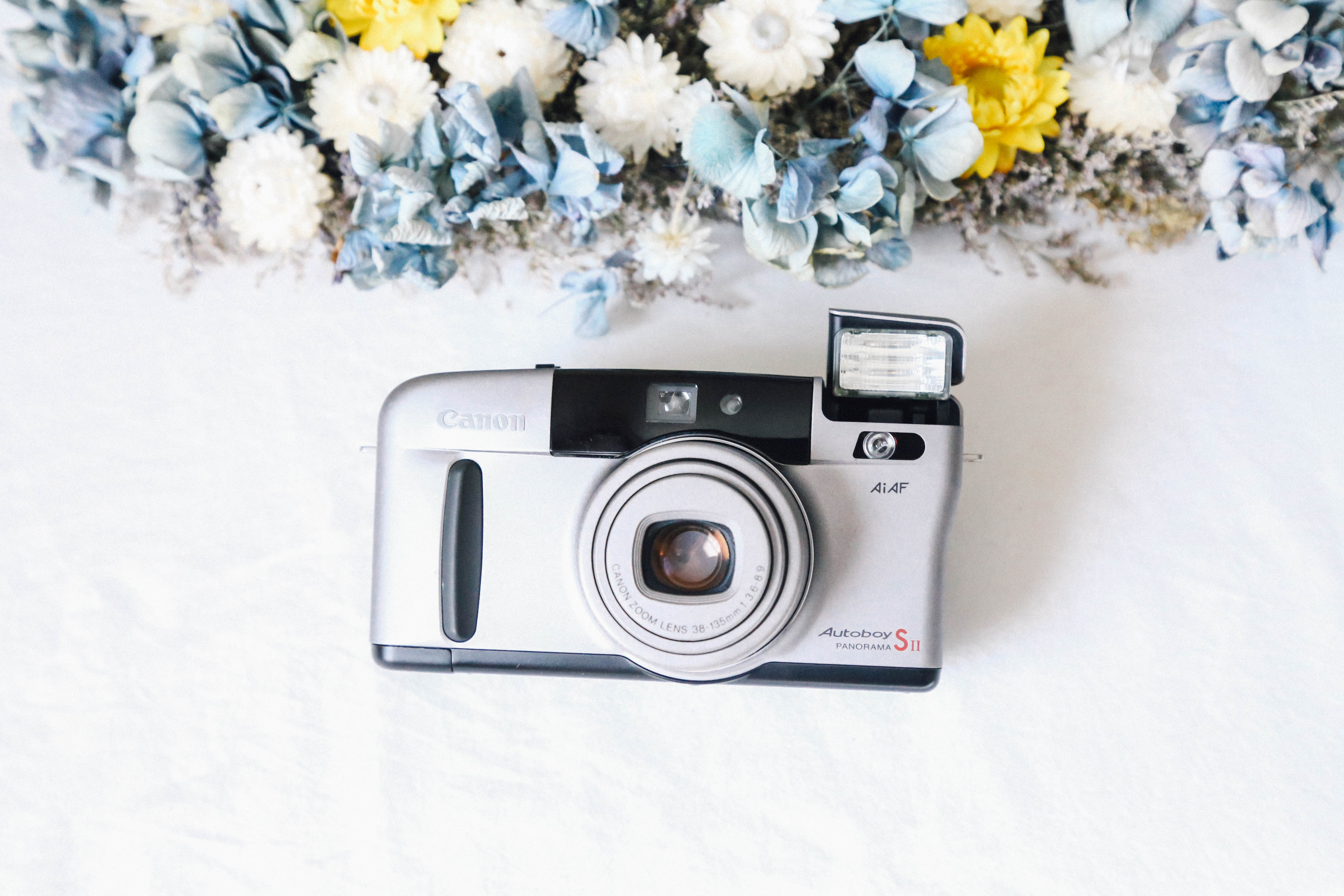 Canon Autoboy SII コンパクトフィルムカメラ Canon キャノンAUTOBOY SII コンパクトフィルムカメラ