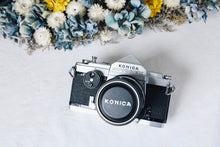 Load image into Gallery viewer, Konica AUTOREX 【完動品】途中でハーフ切り替え可能❗️
