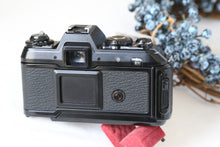Load image into Gallery viewer, Konica FT-1 &amp; 50mmF1.7 セット 希少❗️【完動品/美品✨】単四電池で動くフィルム一眼レフ📷

