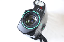 Load image into Gallery viewer, Kyocera SAMURAI X3.0 グリーン⛳️【完動品/美品✨】▪️全自動ハーフカメラ▪️
