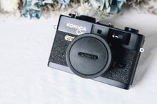 画像をギャラリービューアに読み込む, KONICA C35FD【完動品】【希少ブラックボディ🐦‍⬛】明るいレンズ・レトロカメラ
