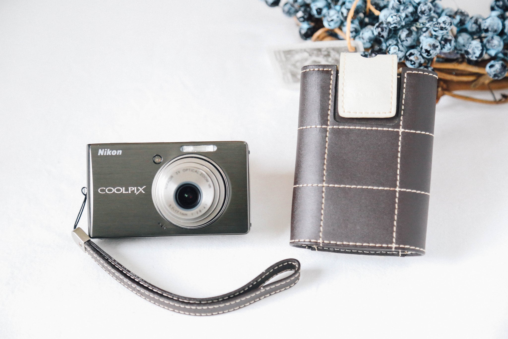 Nikon COOLPIX S500 アーバンブラック【完動品】オールドコンデジ