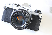 Load image into Gallery viewer, PENTAX ME &amp; 50mm F1.7 シルバー【完動品/美品✨】手のひらサイズ✨軽量フィルム一眼レフカメラ
