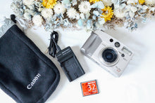 Load image into Gallery viewer, Canon PowerShot G2 📷 名機✨オールドコンデジ 完動品💯 バリアングル搭載🎯
