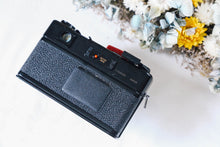 画像をギャラリービューアに読み込む, ✨名機レンジファインダー📸 YASHICA Electro 35 GT ✨ろうそく1本の明かりでも写る明るいレンズ搭載❗️
