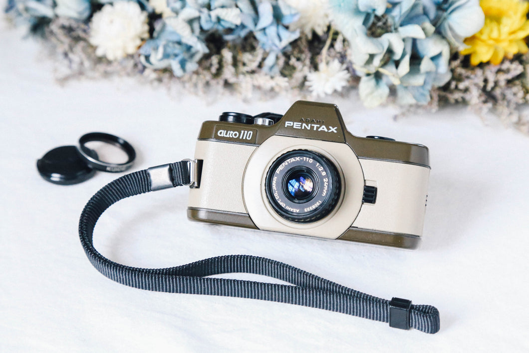 PENTAX AUTO110&レンズ3本セット マロン【完動品】【美品❗️】【希少✨】110フィルム使用するフィルムカメラ