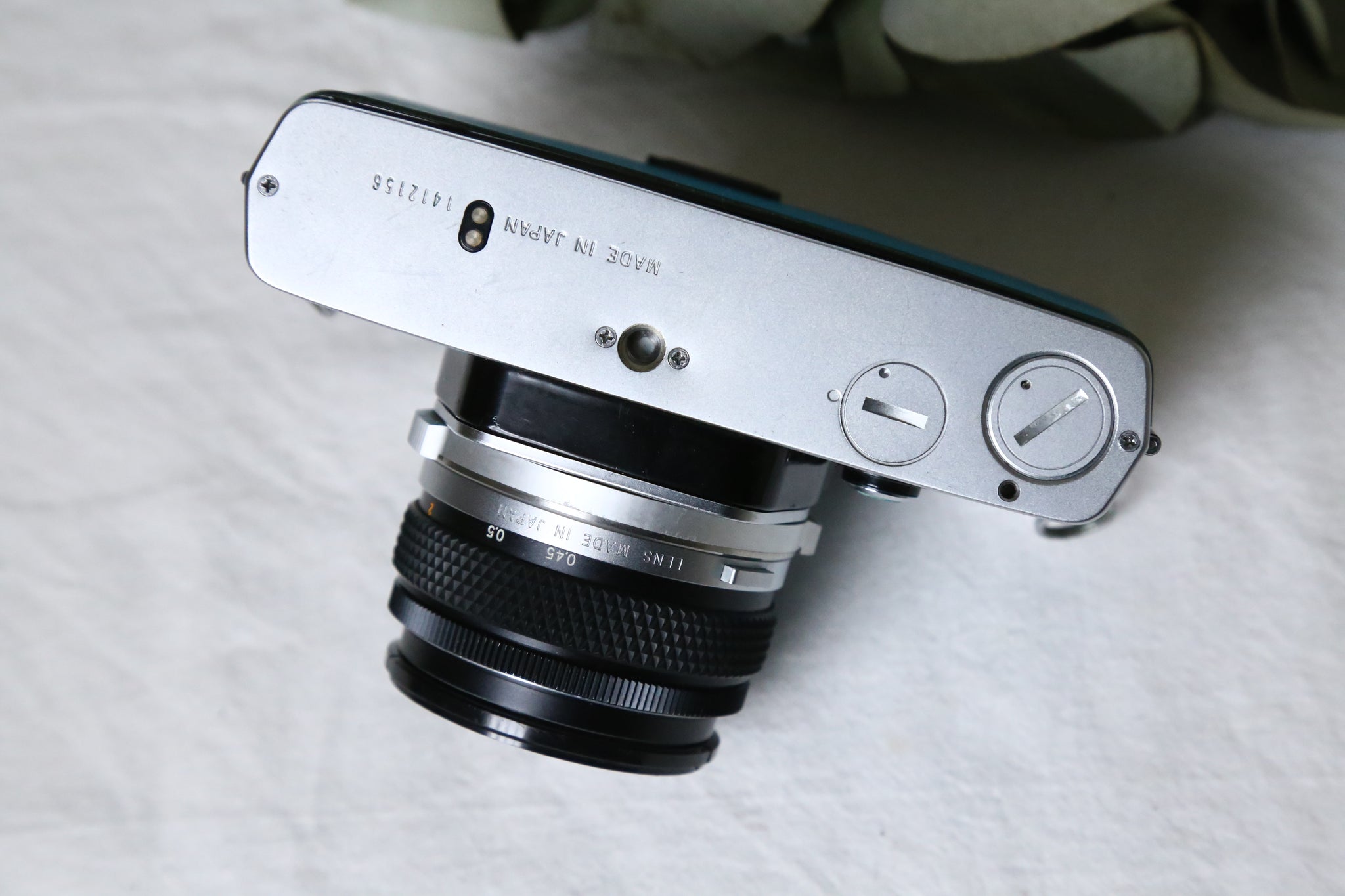 OLYMPUS OM-1 & 50mmF1.8 マットブルー🐬🌊【完動品】状態◎ – Ein Camera